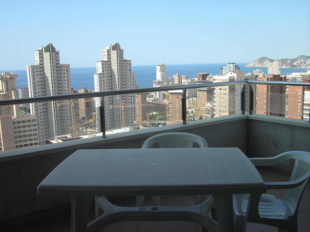 בנידורם Apartamentos Con Terraza Torre D'Oboe By Renthas חדר תמונה